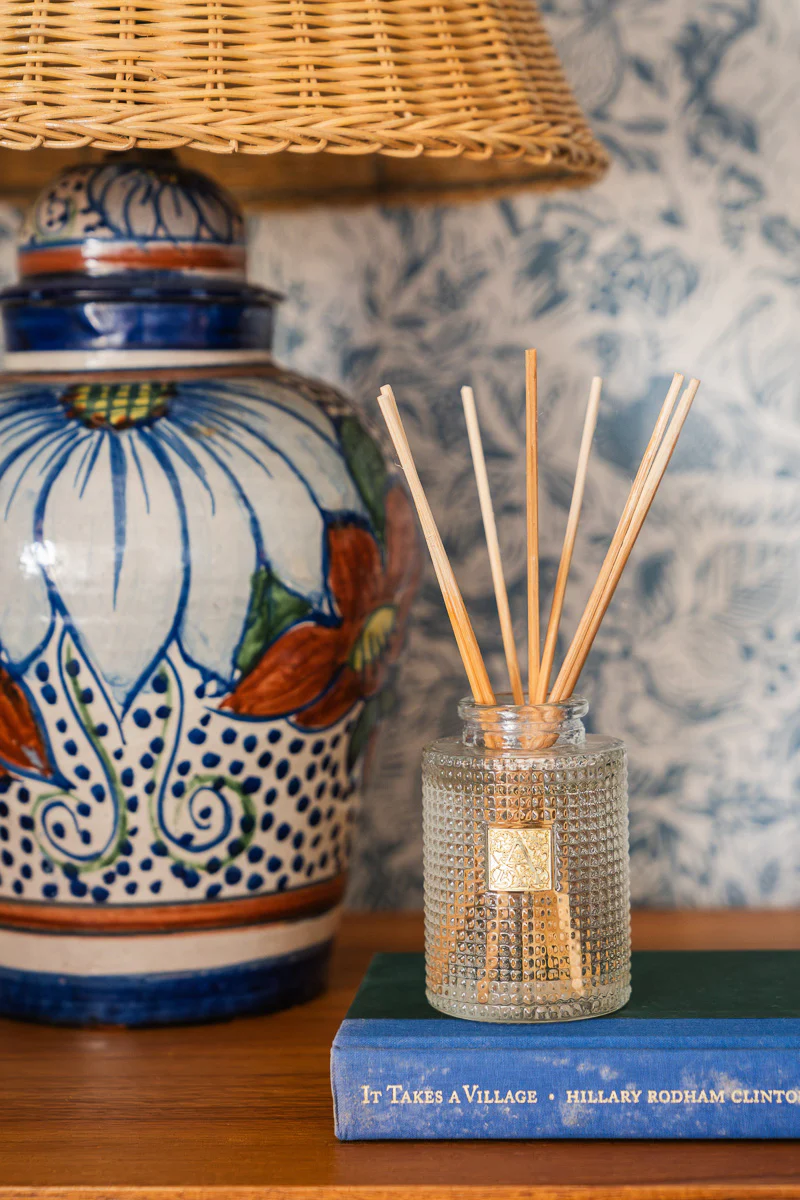 Aromatique Sunkissed Sandalwood Reed Diffuser Set