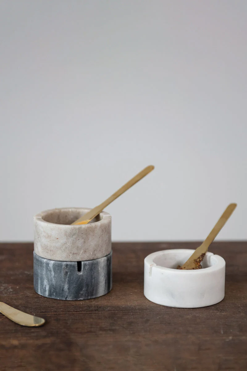 Marble Bowl with Metal Knife Sei of 2 Assorted