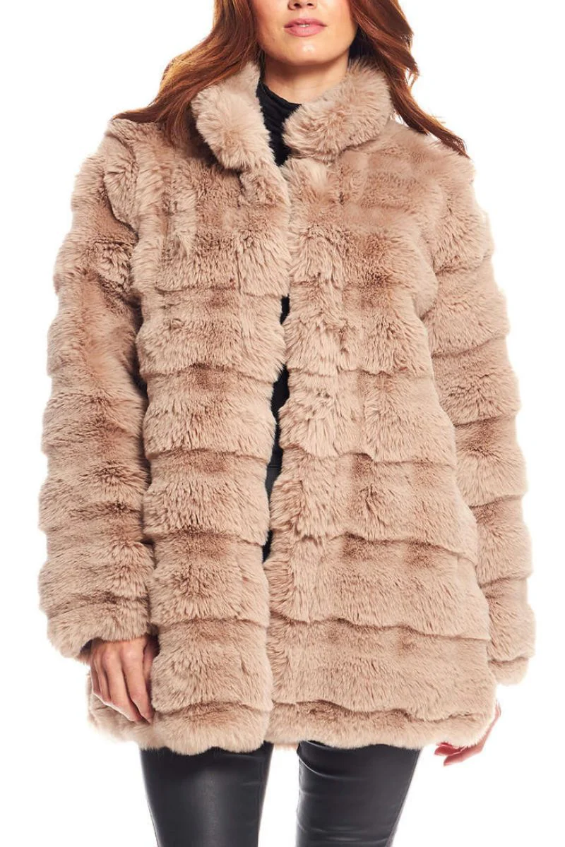 Rainier Rev Mink Camel Coat Medium - Image 2