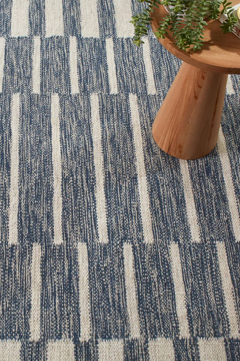 Dash & Albert Heights Handwoven Wool Rug 2'x3' Denim
