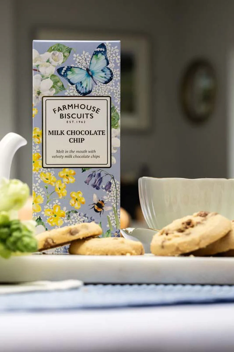 Farmhouse Biscuits Milk Chocolate Chip