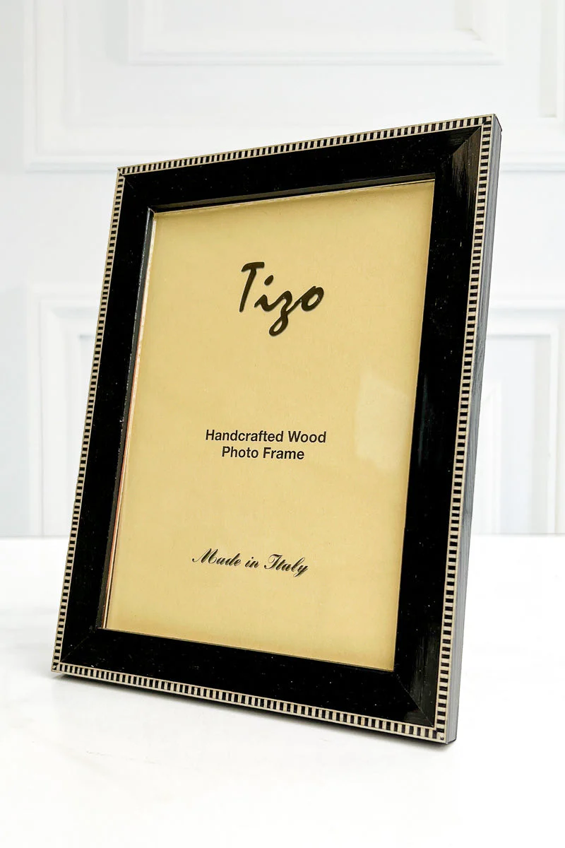 Tizo Stripe Inlaid Italian Wood Frame 5x7 Black