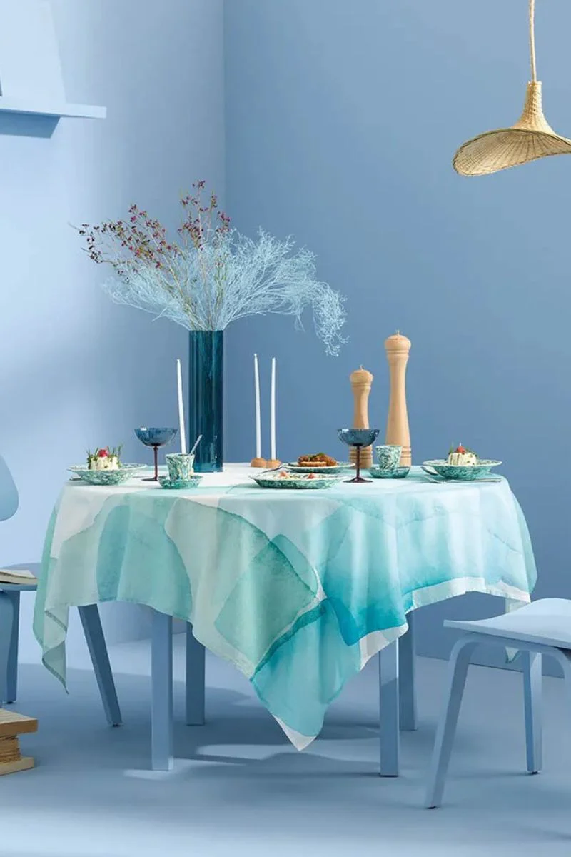 Garnier-Thiebaut Aqua Tablecloth Mineral