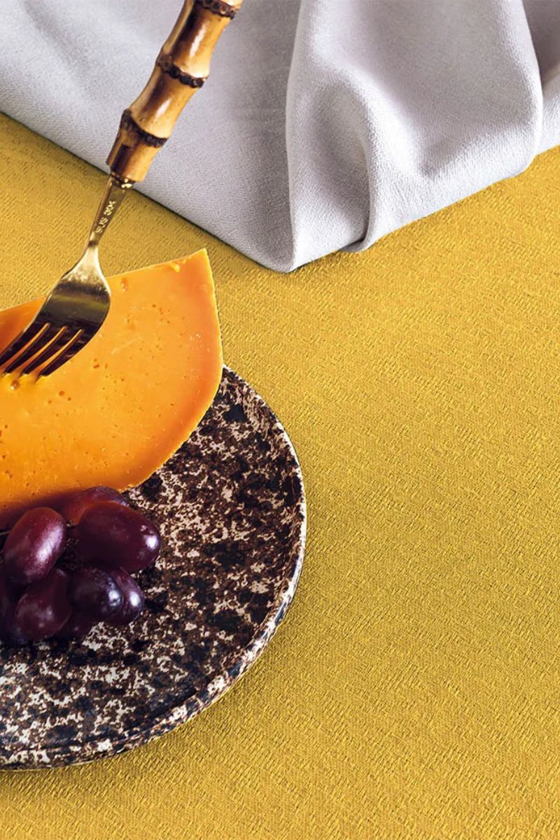 Garnier-Thiebaut Bastide Tablecloth Curry - Image 2