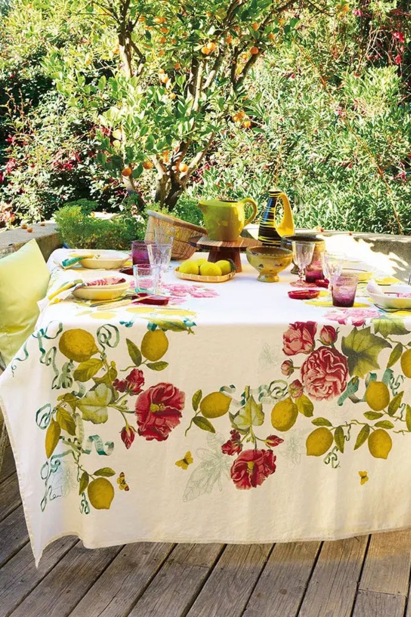 Garnier-Thiebaut Citrons De Menton Tablecloth Romance
