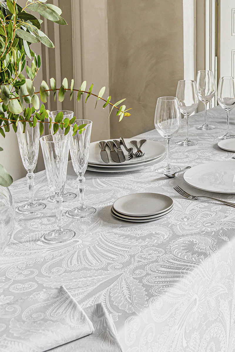 Garnier-Thiebaut Grace Bicolores Tablecloth Perle