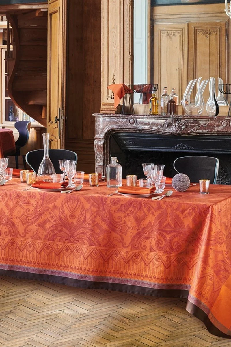 Garnier-Thiebaut Grace Tablecloth Flamboyant