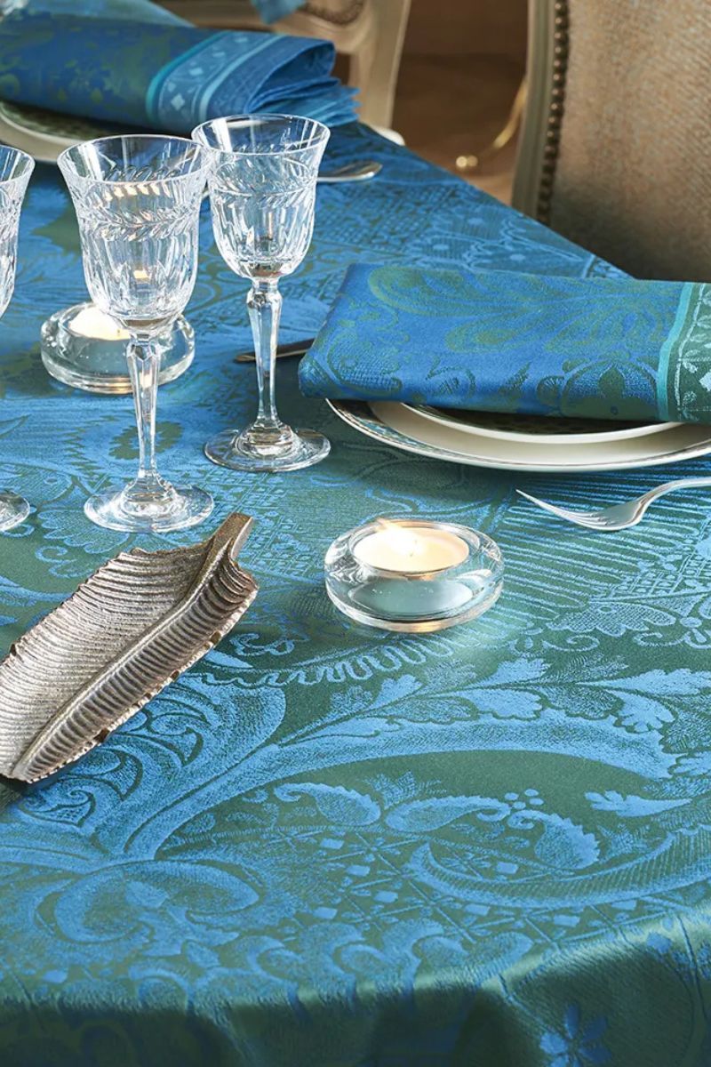 Garnier-Thiebaut Isaphire Tablecloth Emeraude - Image 3