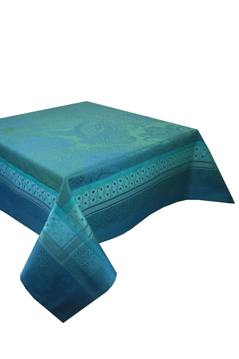 Garnier-Thiebaut Isaphire Tablecloth Emeraude - Image 4