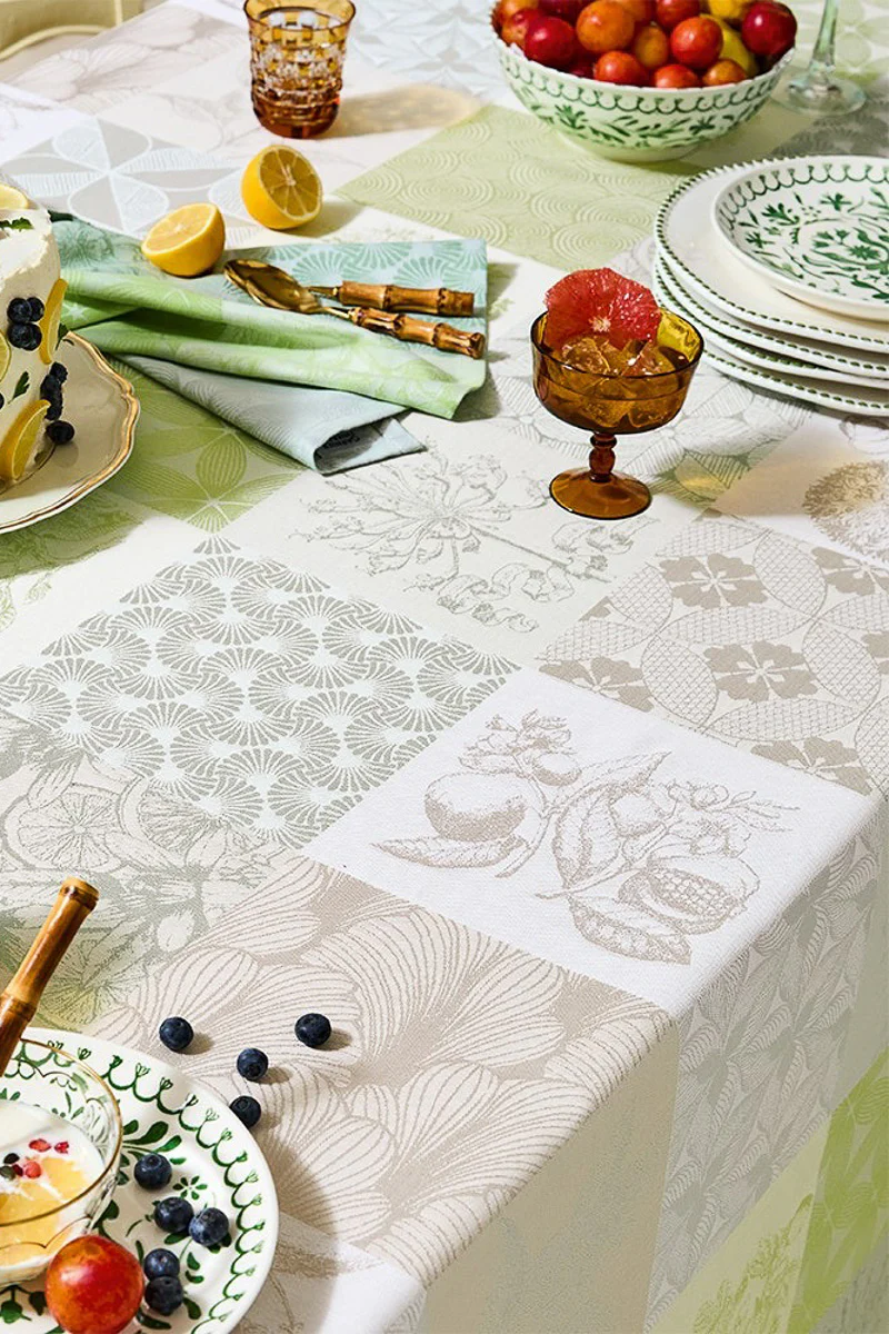 Garnier-Thiebaut Mille Parfums Tablecloth 71"x98" Verde - Image 2