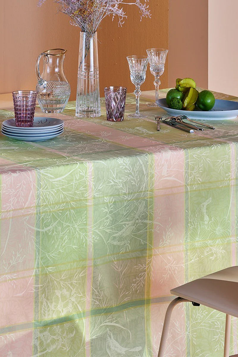 Garnier-Thiebaut Mille Printemps Tablecloth 71"x98" Eclosion
