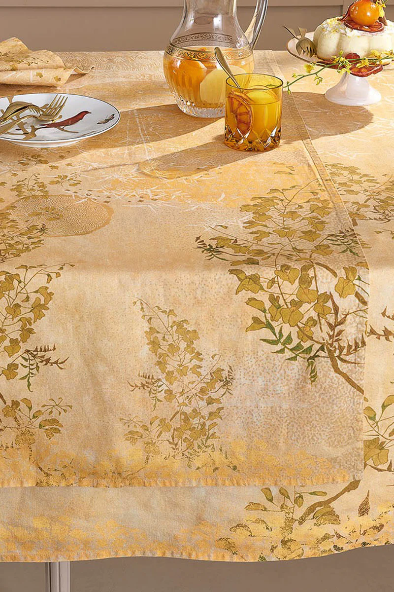 Garnier-Thiebaut Soleil D'Or Runner 20"x61" Dore