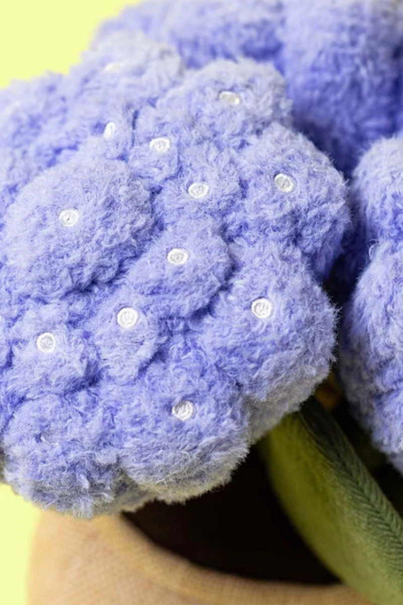 Jellycat Amuseables Hydrangea - Image 2
