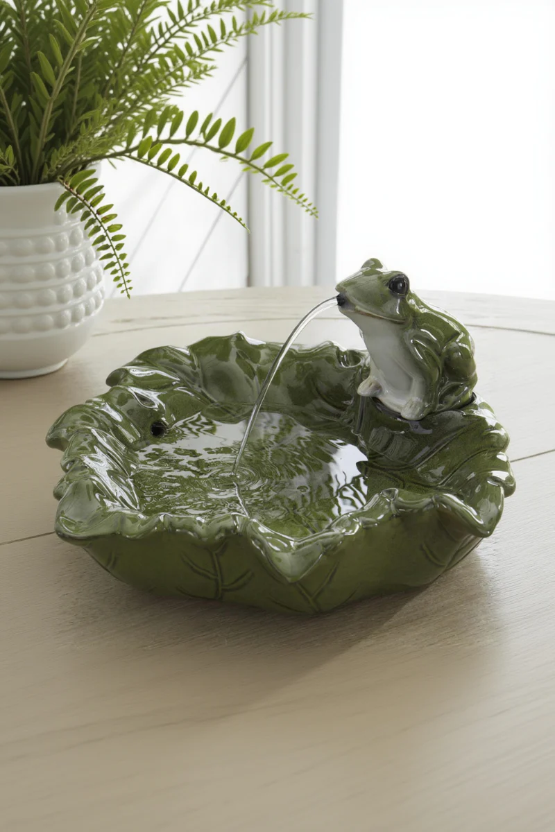 Leaf & Frog Ceramic Fountain 15.5" Green