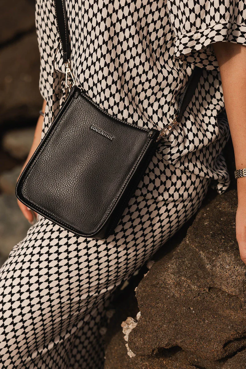 Louenhide Parker Logo Crossbody Bag Black
