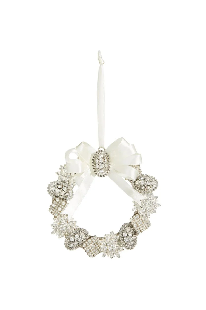 Vintage Brooch Wreath Ornament 4.5" Ivory