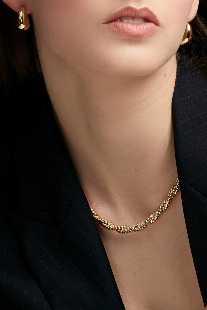 Rho Braided Twisting Links Collar Necklace Gold