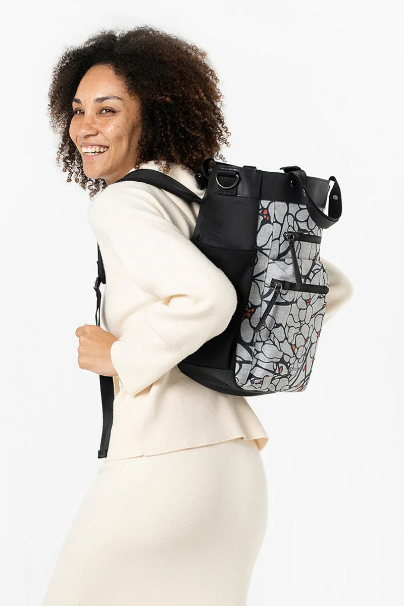 Sherpani Soleil Multi-Wear Travel Bag Sakura