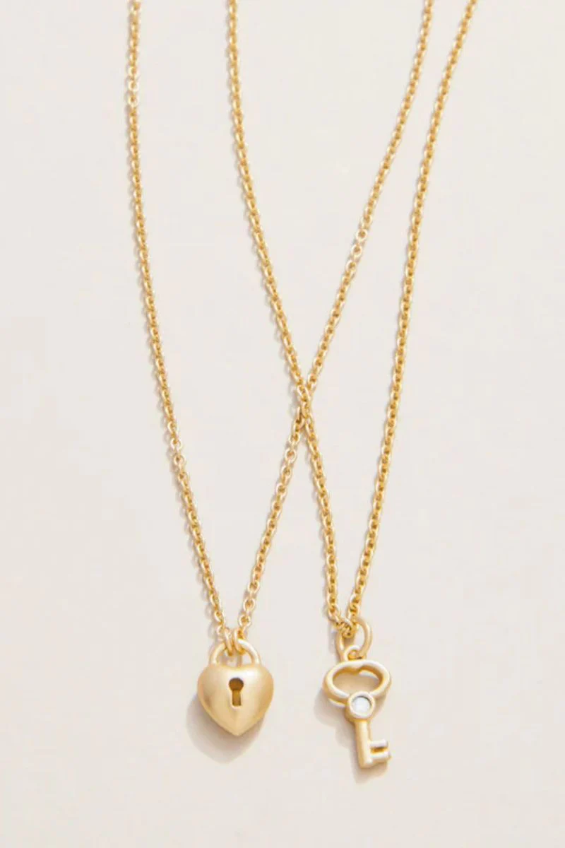 Spartina Sea La Vie Best Friends Heart Key Necklace Gold 2 piece set - Image 2