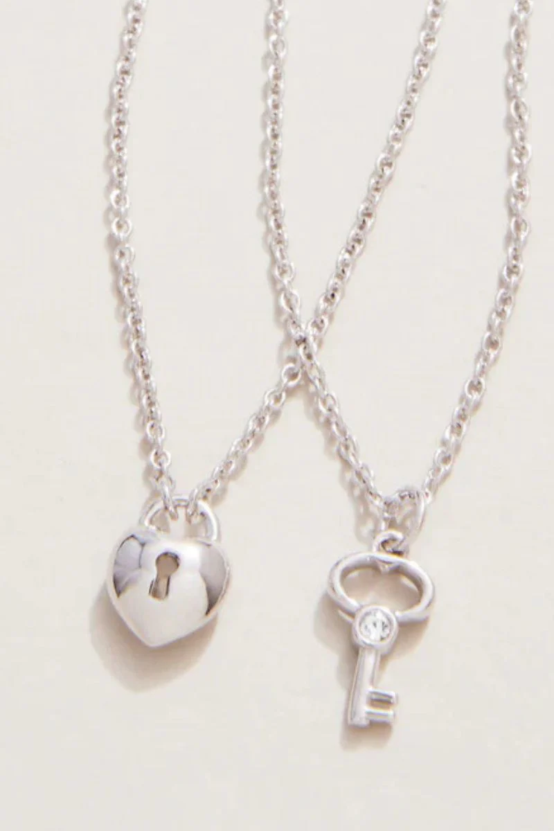 Spartina Sea La Vie Best Friends Heart Key Necklace Silver 2 piece set - Image 2