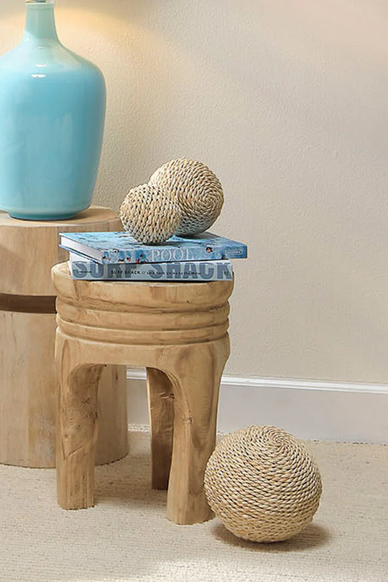 TABLE, SIDE WOODEN MESA