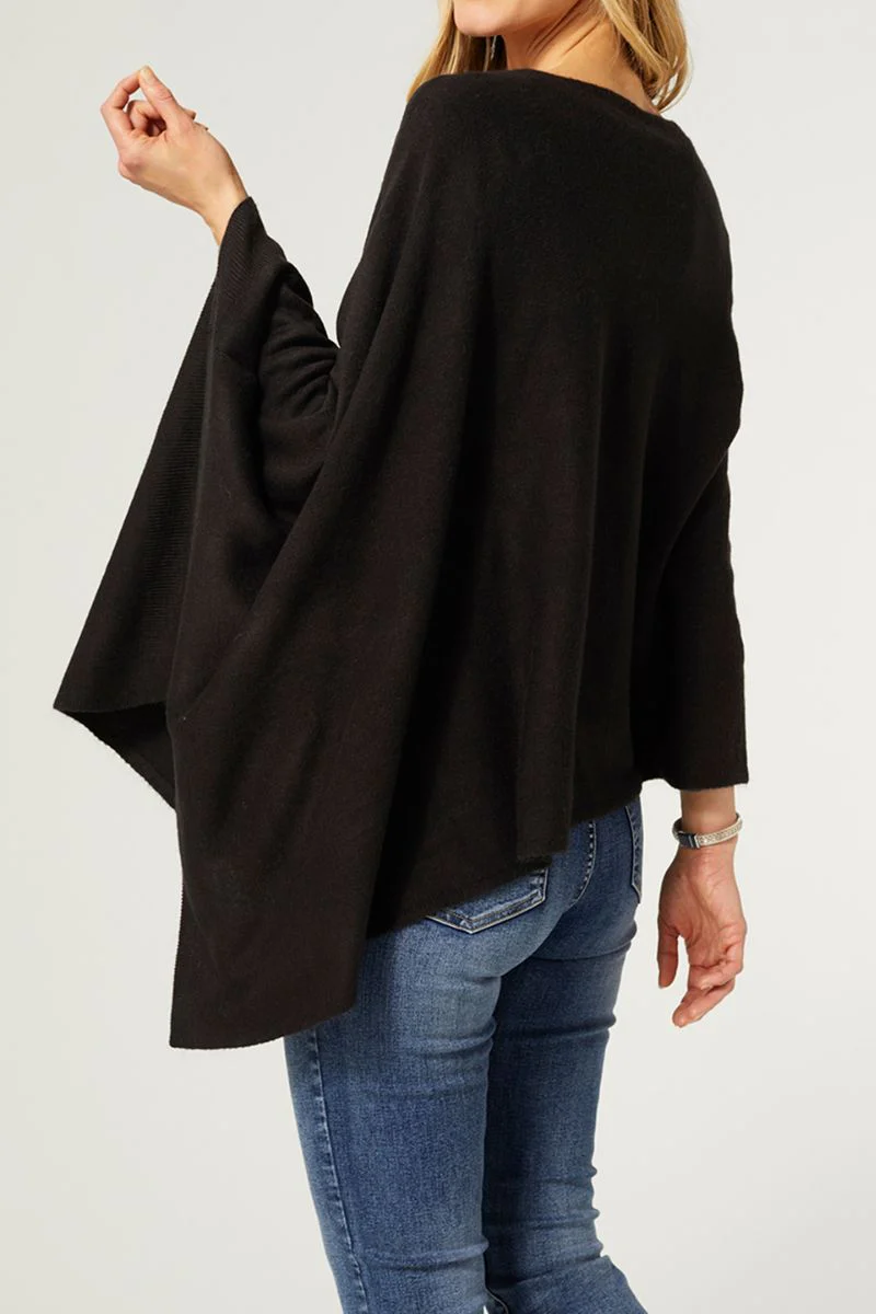 Lightweight Poncho Black - Image 3