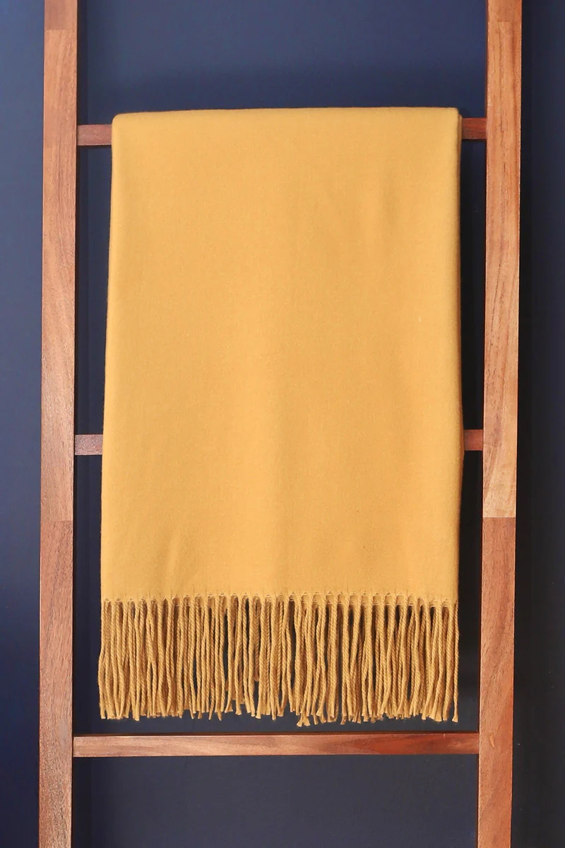 Bedford Cottage Edinburgh Throw Honey 50"x68"