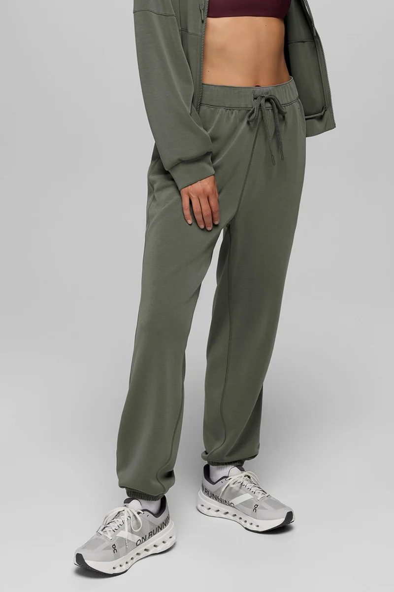 Woman's Shea High Rise Jogger Large Thyme - Image 2